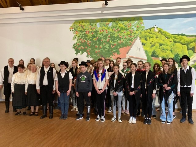 344593051 571890561699610 7471289226348985646 N