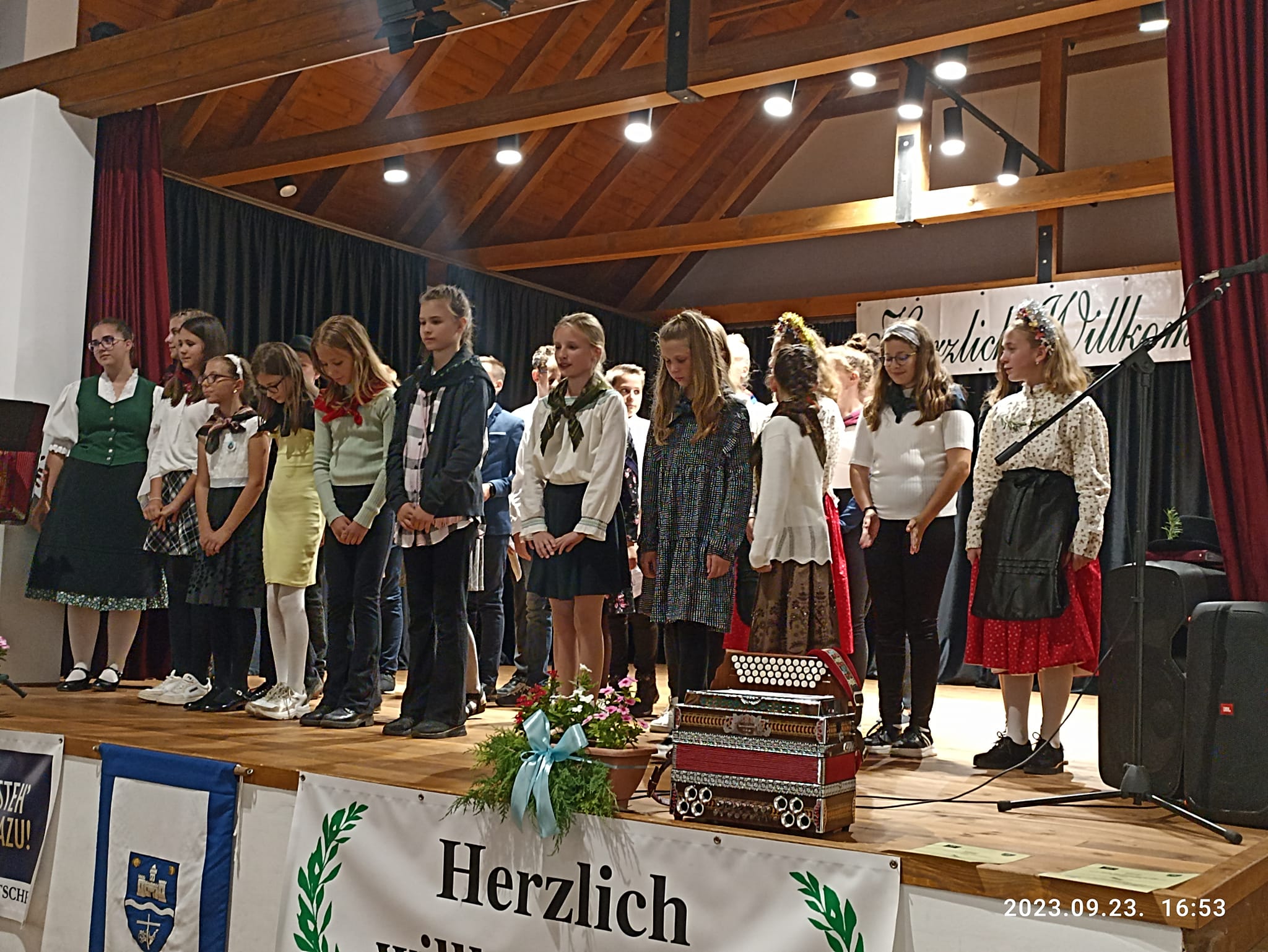 380783423 1561780704562796 8577652367645203411 N.jpg